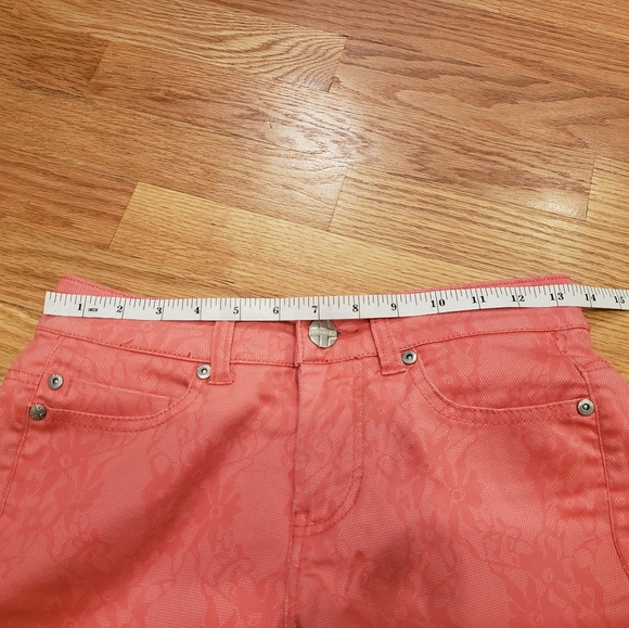 Liverpool Jeans Company Pink Short Capri Pants - Picture 10 of 11